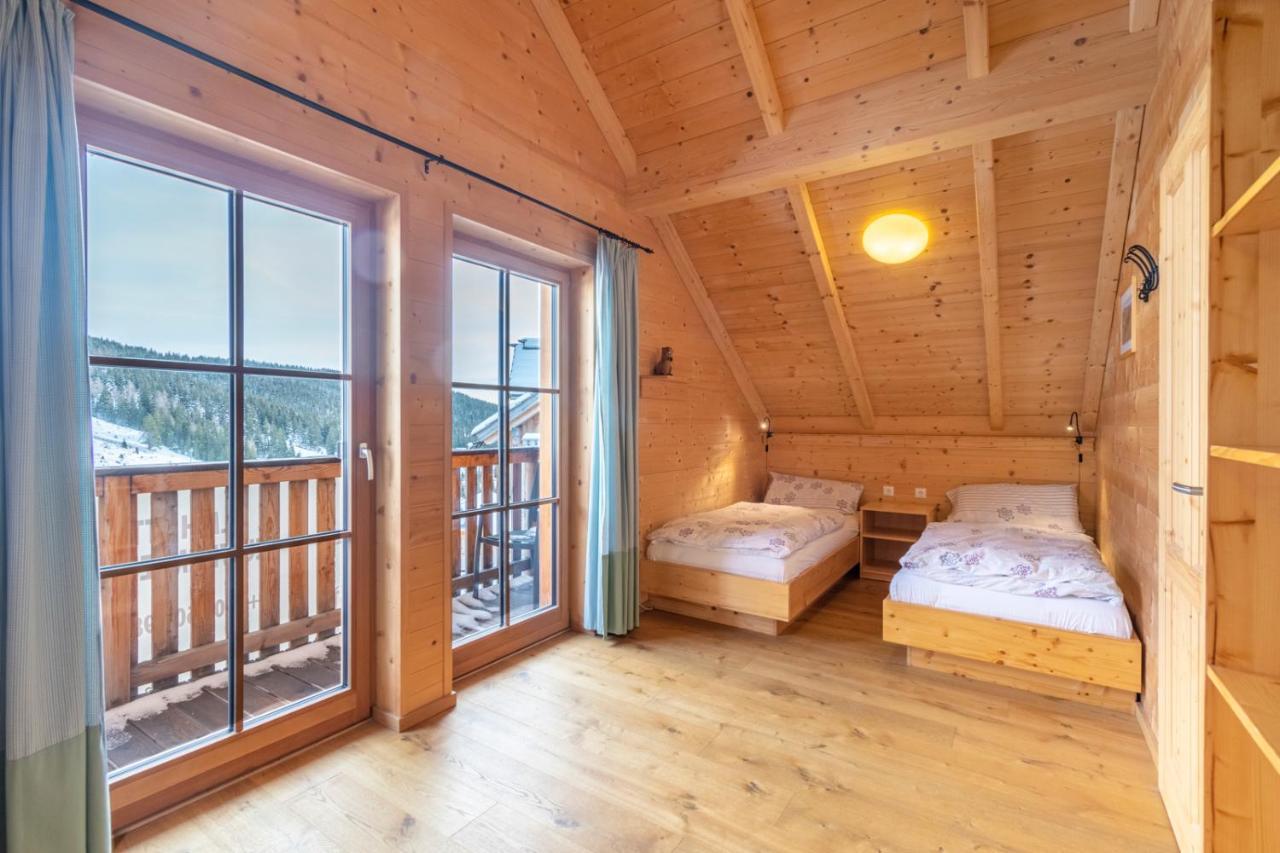 Vesely Svist Chalet Lachtal Eksteriør billede