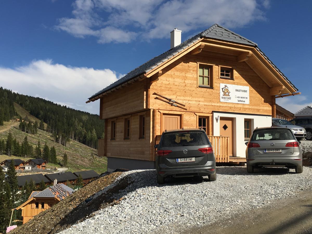 Vesely Svist Chalet Lachtal Eksteriør billede